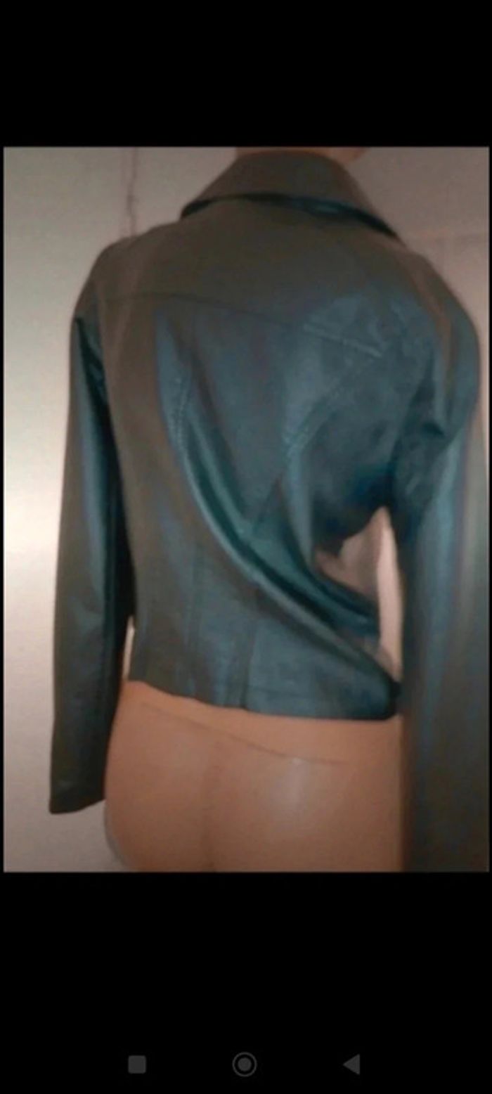 Superbe veste simili cuir S - photo numéro 9