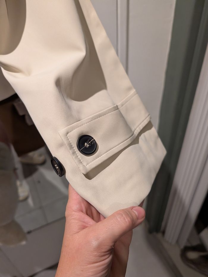 Trench court léger blanc crème taille M neuf - photo numéro 7