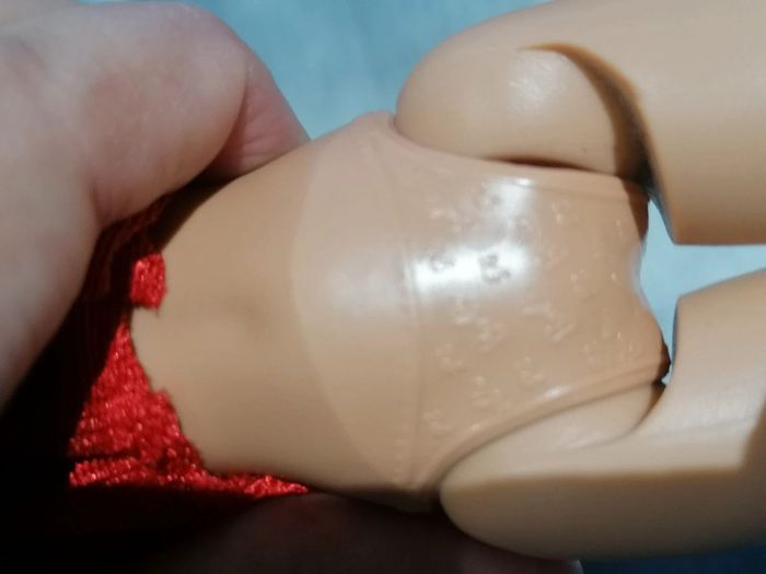 Barbie glamour chic 👧🏻 - photo numéro 15