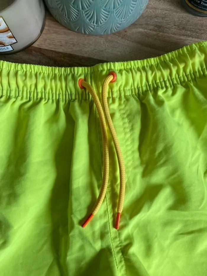 Short de bains Primark 8/9 ans - photo numéro 2