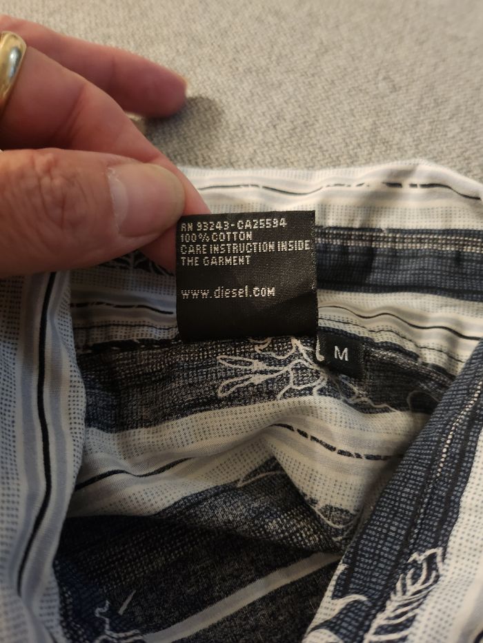 Chemise homme diesel taille M blanc bleu marine imprimé - photo numéro 5