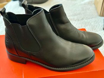 Bottines Besson taille 36 cuir