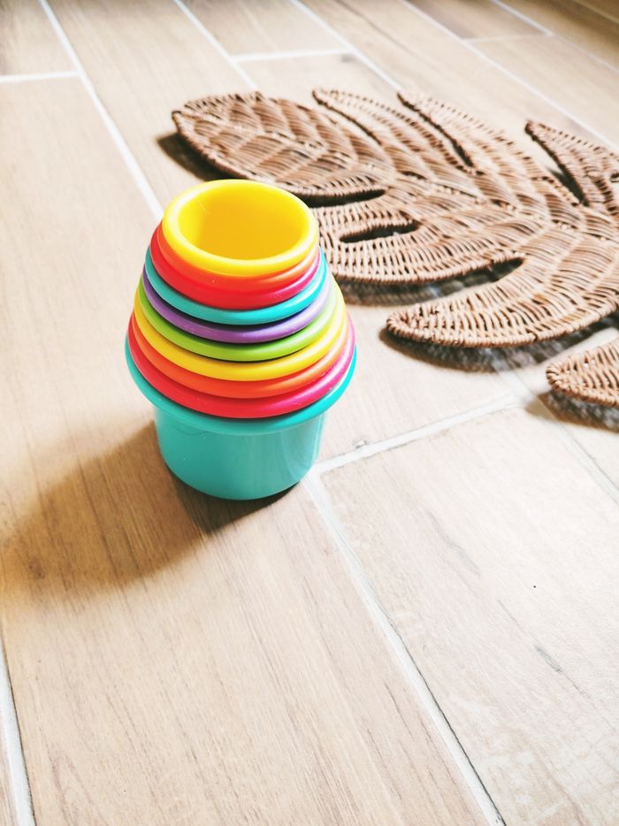 🌈Lot de 10 Plots/ gobelets en plastique avec motifs animaux à emboîter - photo numéro 4