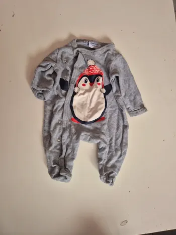 Pyjamas fin 1 mois