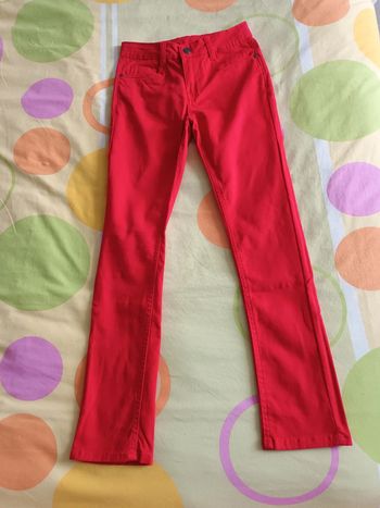 Pantallon neuf rouge
