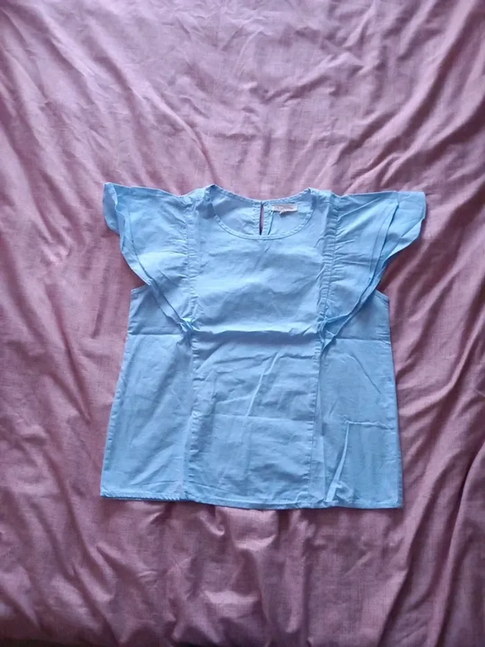 Blouse bleu ciel 12 ans