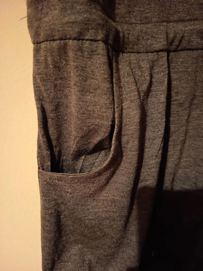 Combi short. sans manches . Taille S . Matière coton polyester et spandex. - photo numéro 7