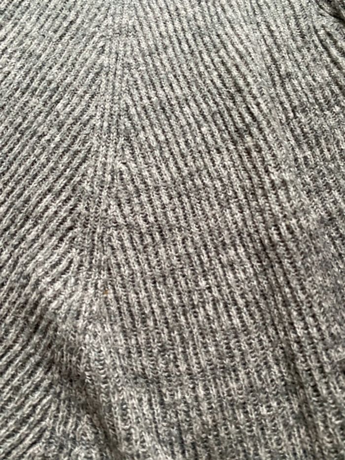 Pull taille M - photo numéro 2