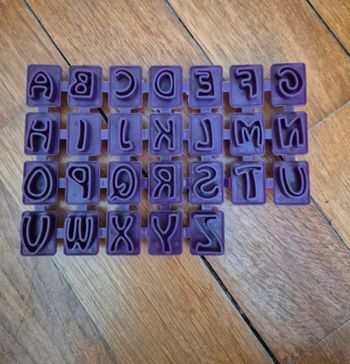 Emporte pièce lettres alphabet