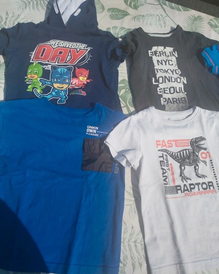 Lot tee shirt 5 ans - photo numéro 3
