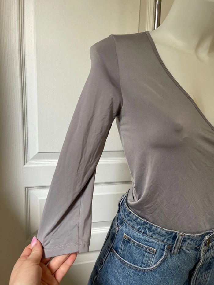 Top gris - photo numéro 6