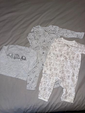2 pyjama sans pied + 1 t shirt manche longue éléphant 62 68 cm