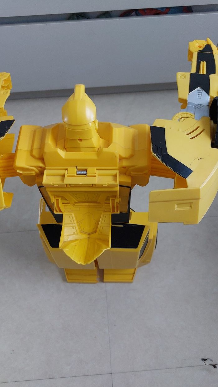 Voiture bumblebee - photo numéro 5