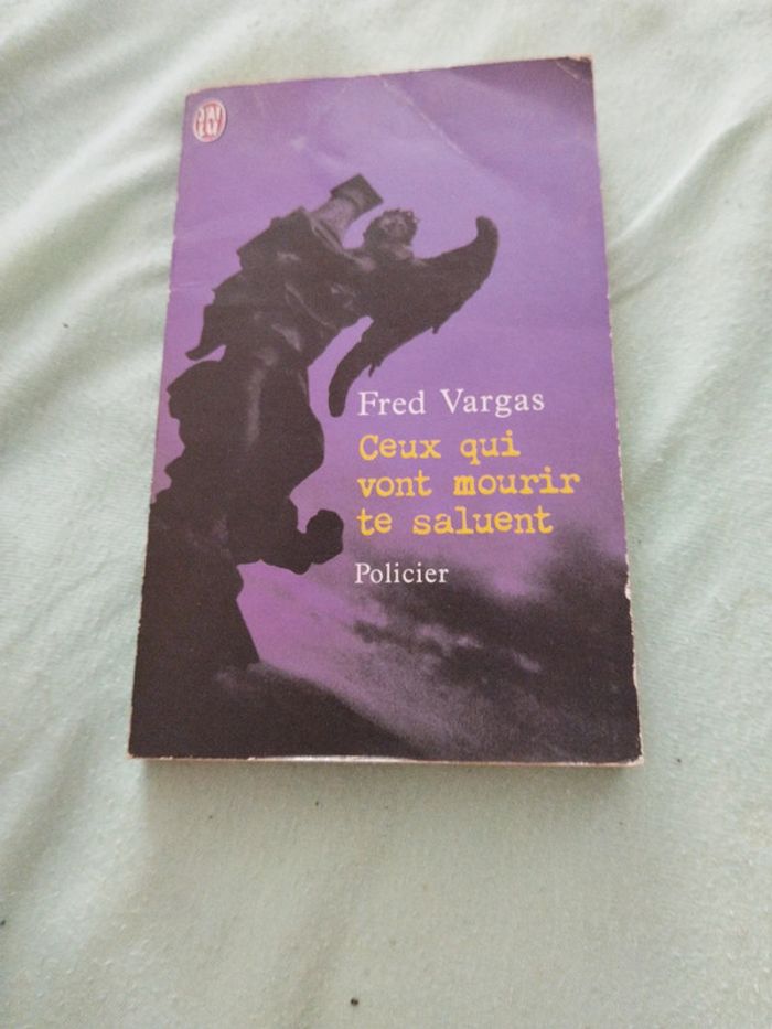 Ceux qui vont mourir te saluent