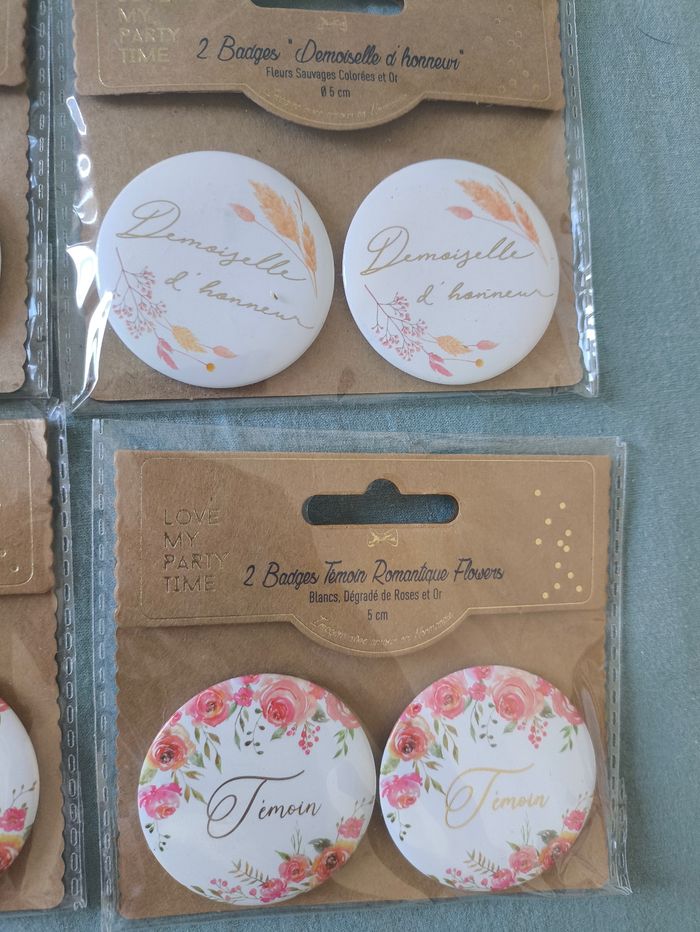 Lot badges Mariage - photo numéro 3