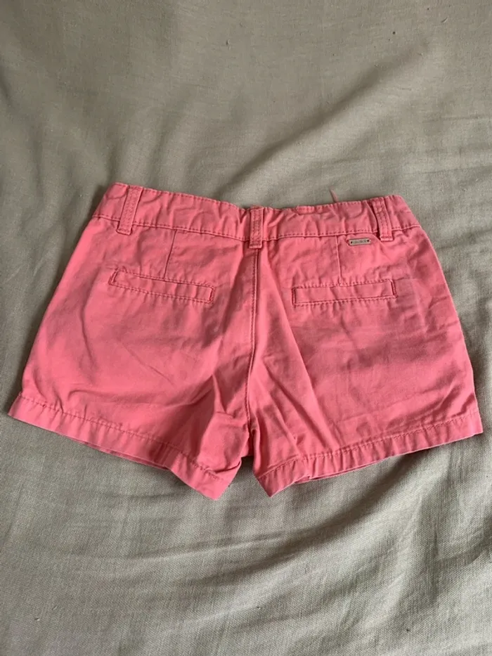 Short fille - photo numéro 2