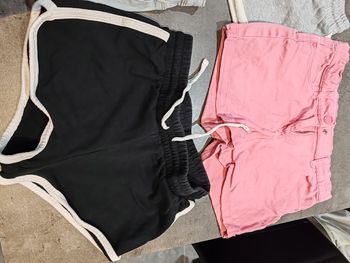 Lot  shorts
