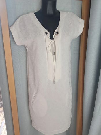 Ikks robe blanche été T.40 en tbe