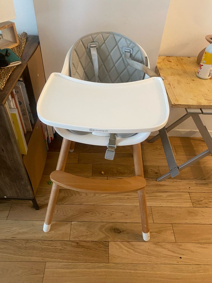 Chaise haute - photo numéro 2