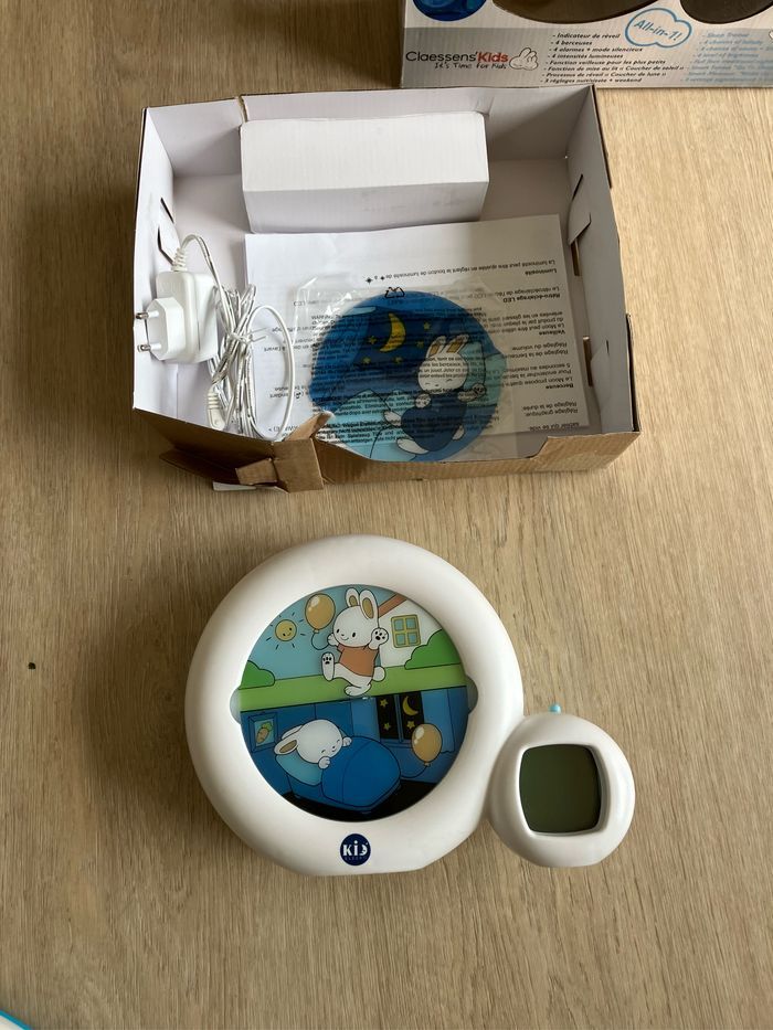Réveil éducatif Pabobo – Modèle Kid Sleep Moon - veilleuse lapin jour nuit  5 en 1 - photo numéro 3
