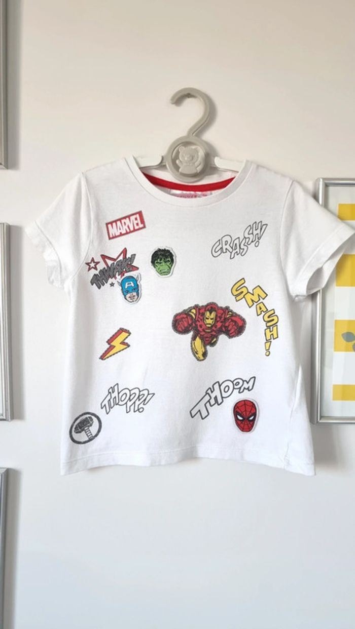 T-shirt Marvel taille 3ans hulk spider-man