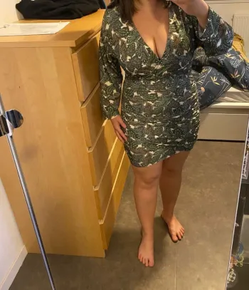 Robe à motif pull and bear neuve avec étiquette