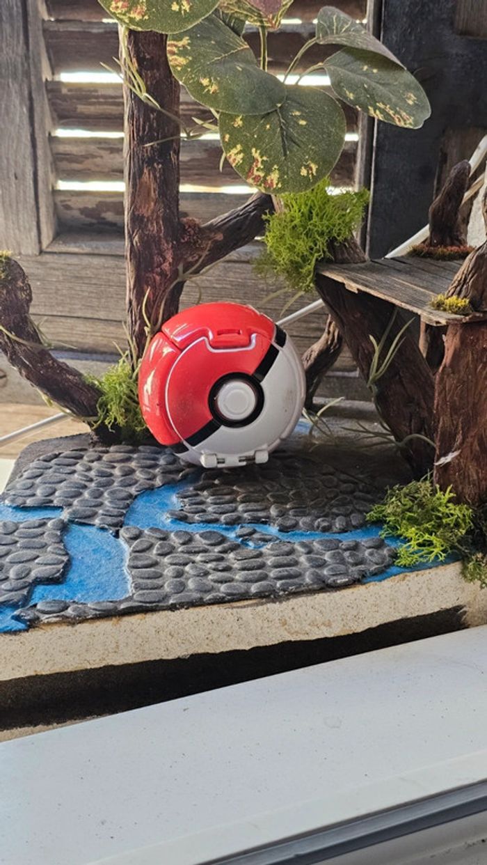 Super pokeball pour figurine Pokemon Nintendo