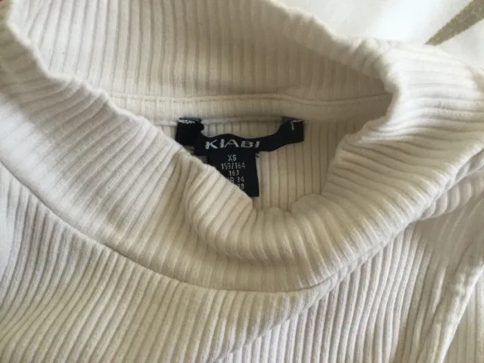 Haut blanc épaules dénudées xs - photo numéro 4