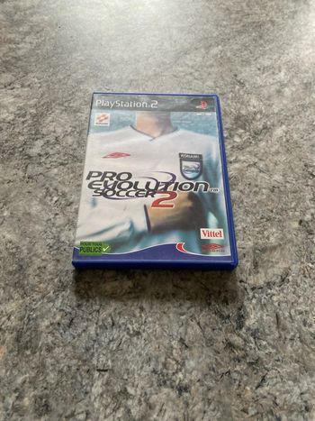 pro evolution soccer 2 ps2