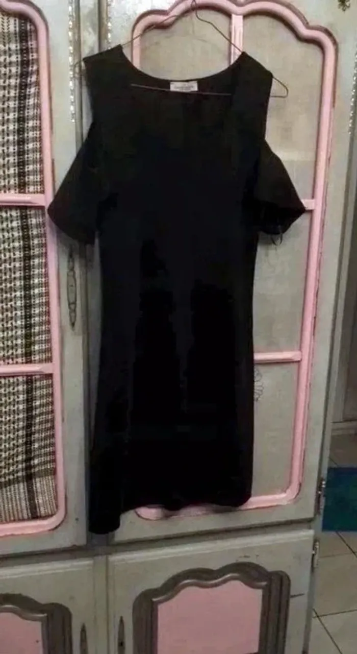 Robe noir