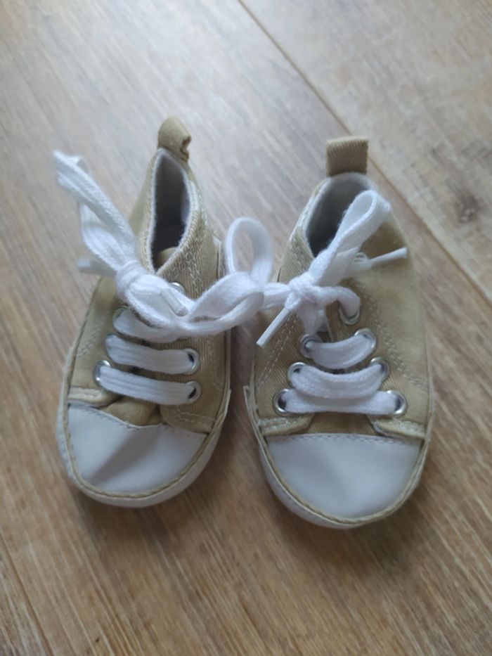 chausssures bebe - photo numéro 2
