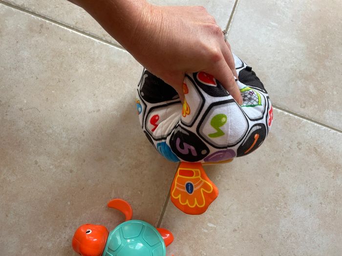 ZOZO mon ballon rigolo –tortue jouet de bain - photo numéro 11