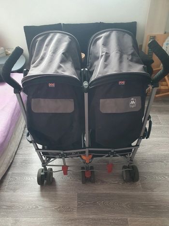 Poussette double cane maclaren