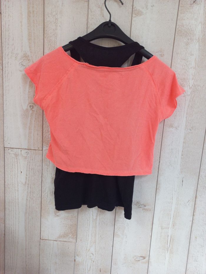 Haut sport 36 - photo numéro 2