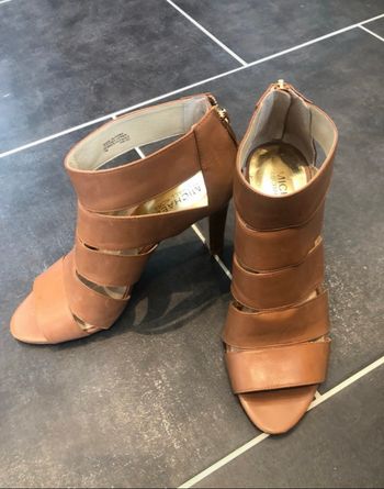 Sandales à talons