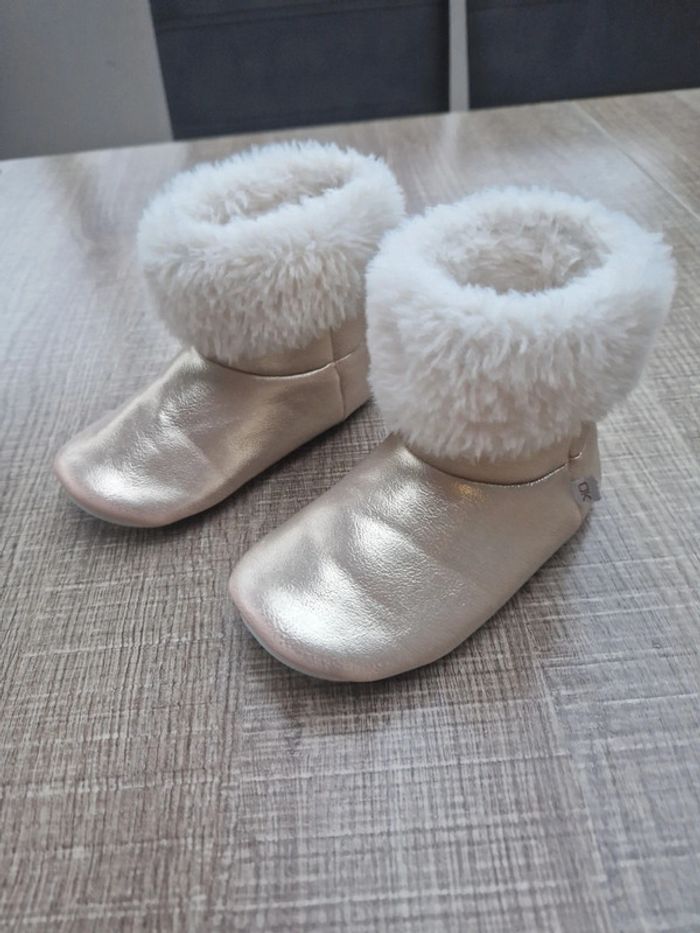 Chaussons de fête Okaïdi 27/28 en très bon état - photo numéro 2