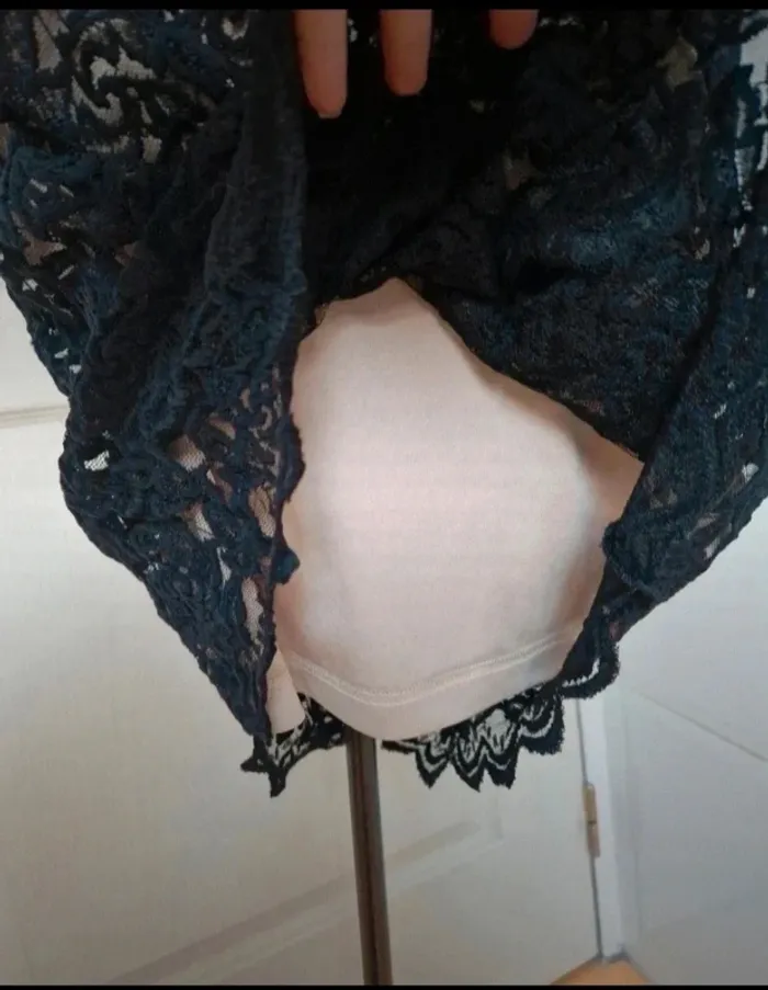 Jolie robe beige en transparence avec dentelle femme taille M/38 - photo numéro 8