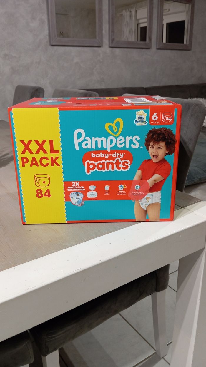Pack xxl Pampers taille 5.   Pants