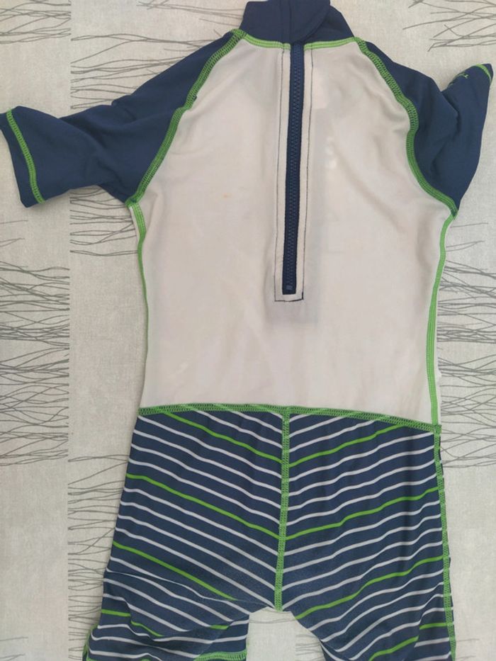 Maillot de bain bébé 36 mois - photo numéro 2