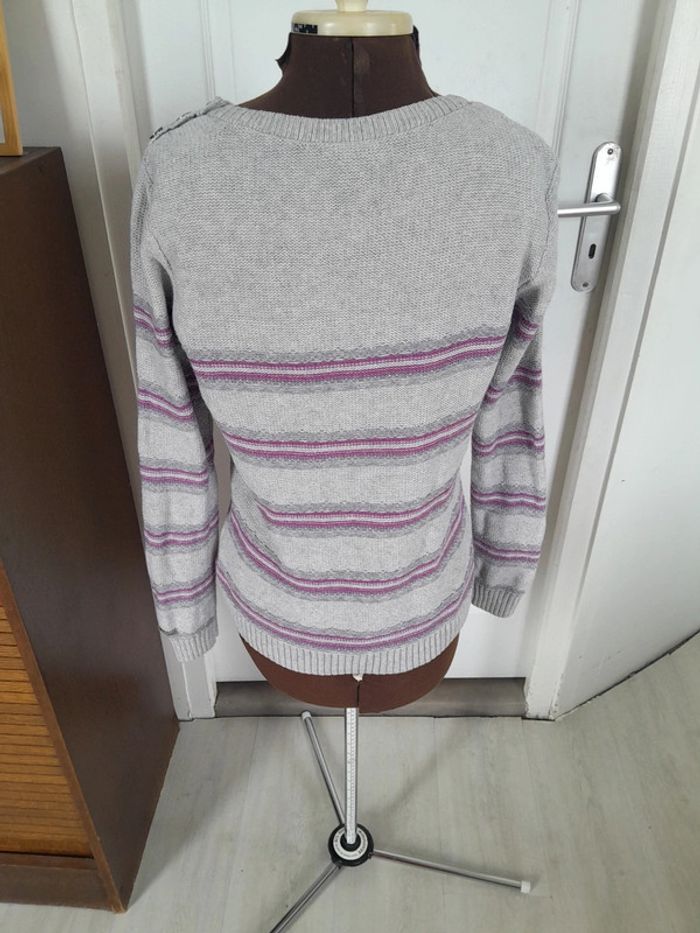 Petit pull columbia rayé à boutons - photo numéro 2