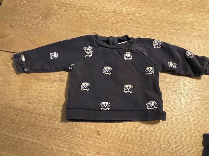 Lot 3 sweats 9 mois - photo numéro 2