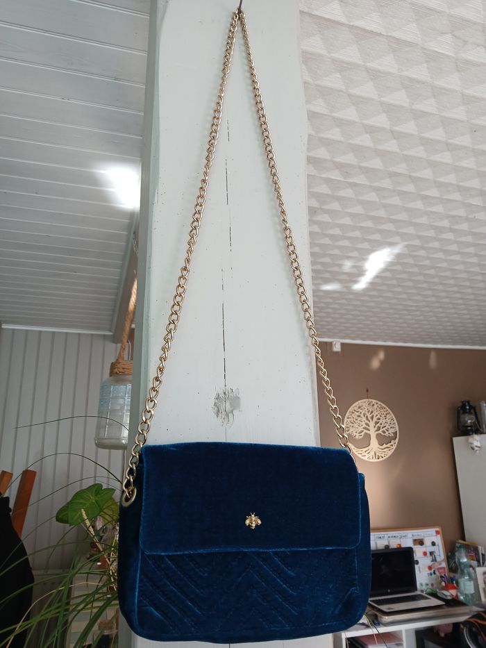 Jolie pochette bleue. - photo numéro 4