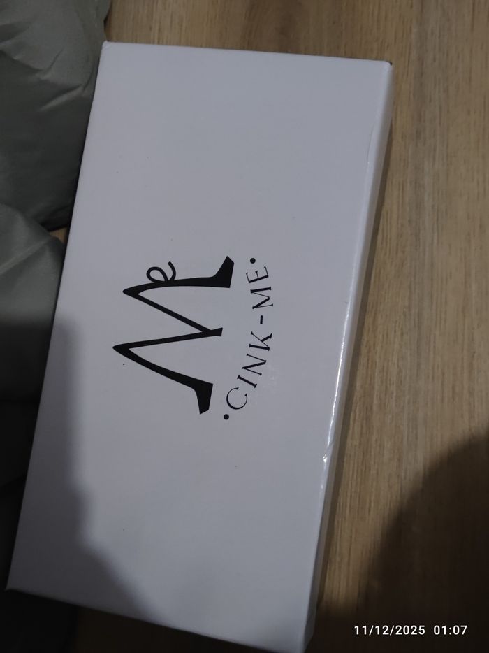 Chaussons fourrés camel ultra doux avec nœud & petit ourson doré – Taille 39 - photo numéro 6