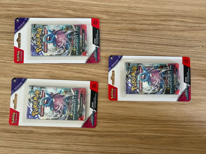 Tri pack Motorizard + 3 boosters Pokémon Forces Temporelles - photo numéro 4