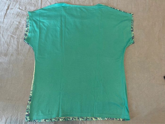 Haut t-shirt léger vert - Armand Thierry - T. 44 - photo numéro 2
