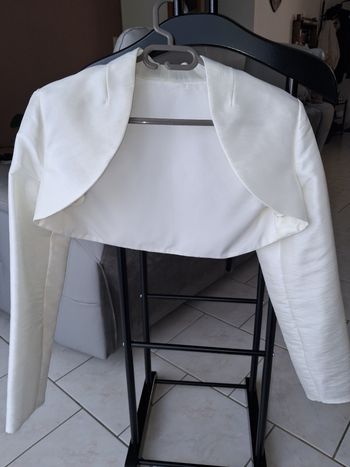 Veste ivoir avec voile