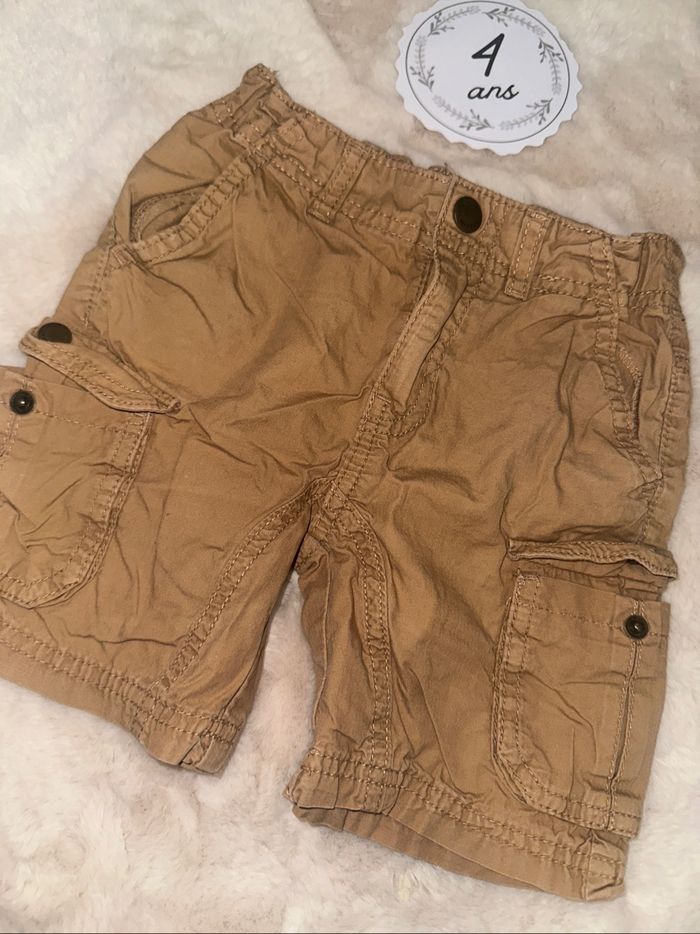 Short 4 ans - photo numéro 2