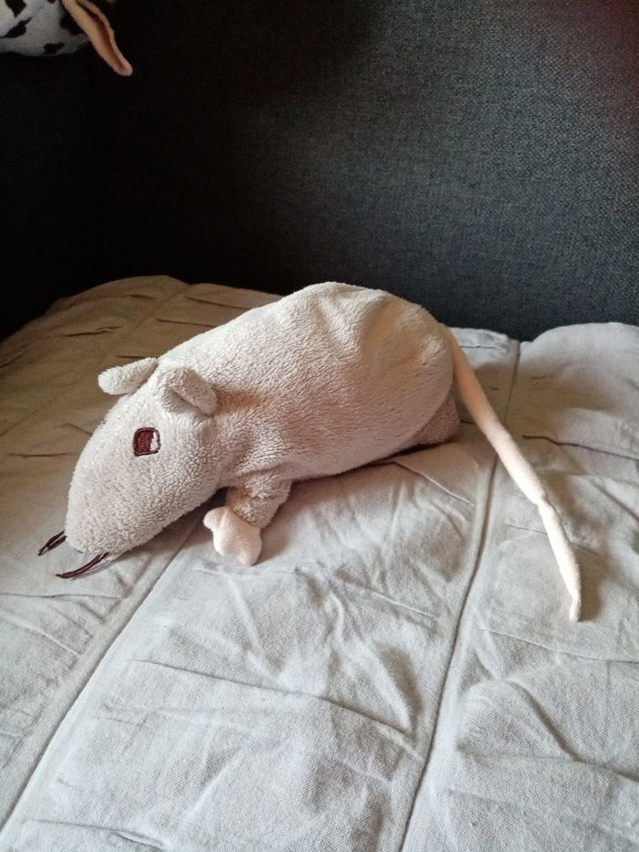 Rat en peluche