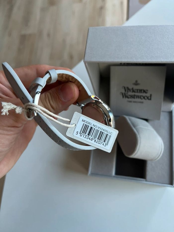 Montre Vivienne Westwood - Blanc - photo numéro 4