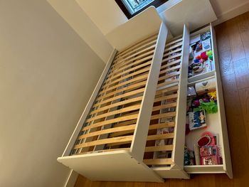 2 Lits Enfant Tiroir (Très Bon état) + 1 Matelas (Neuf)